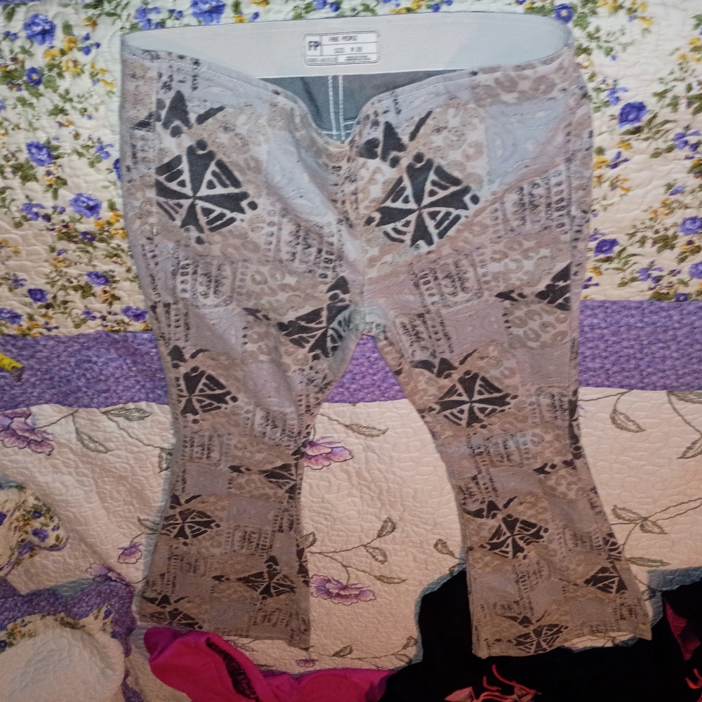 Free People Retro Boho Jeans Pants Flare Wide Leg Print 28 Hippie